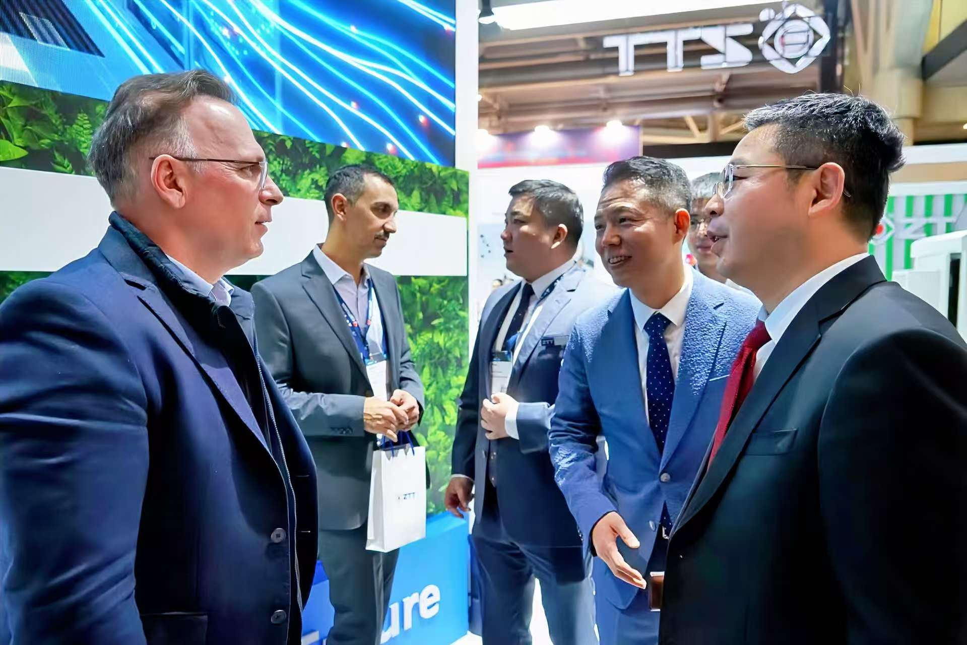 首页| 凯发K8国际·天生赢家一触即发